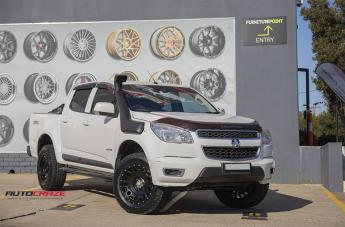 HOLDEN COLORADO HOLESHOT XD SATIN BLACK